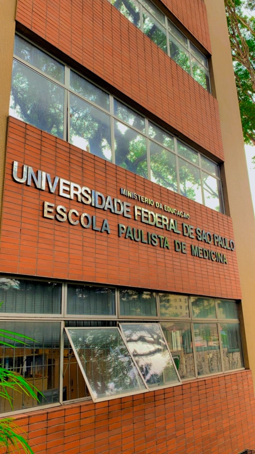 Escola Paulista de Medicina — Universidade Federal de São Paulo (UNIFESP), onde o Dr. Celso Lima realizou a residência em Psiquiatria
